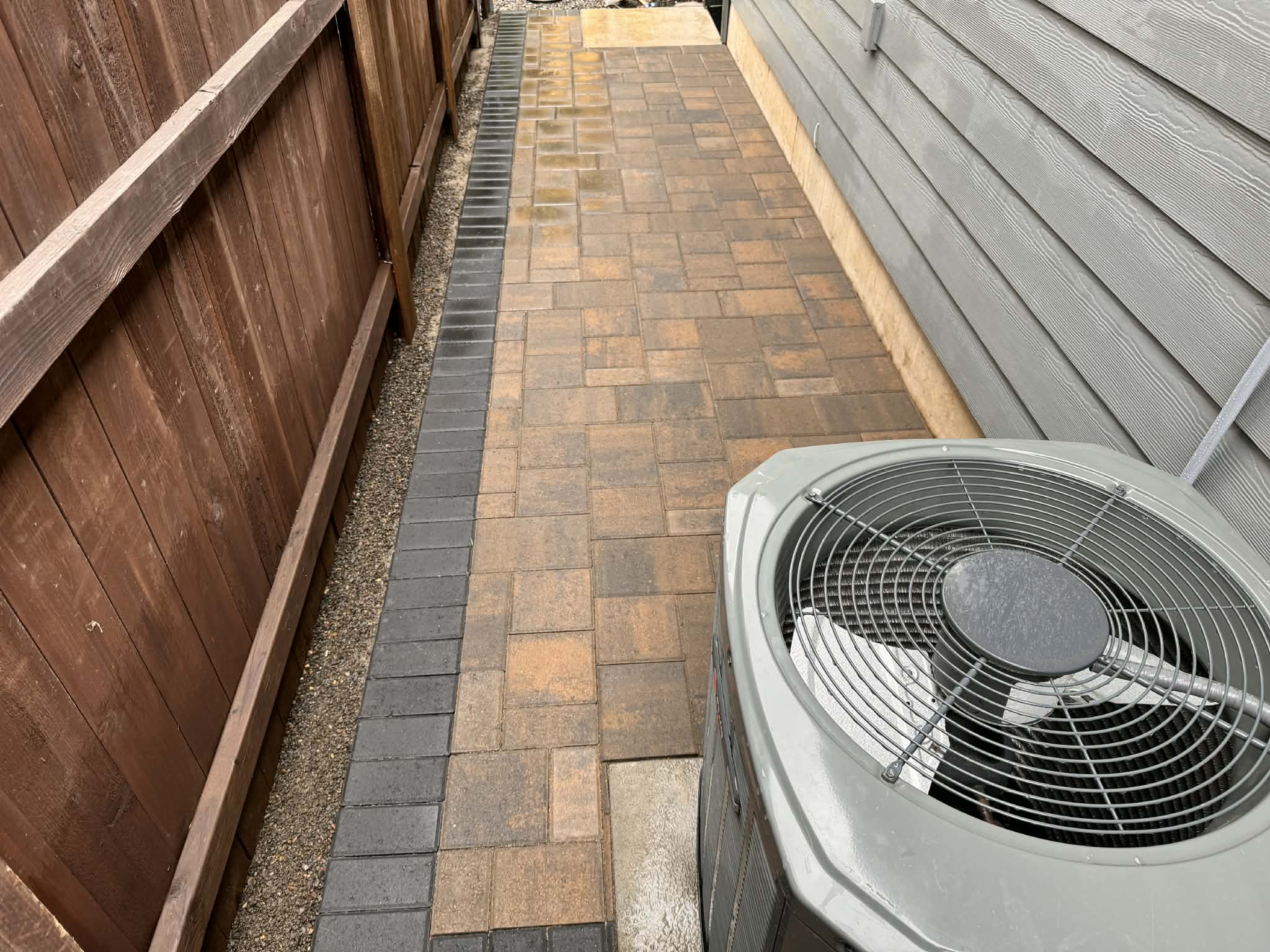 Paver side yard walkway in Sherwood, OR